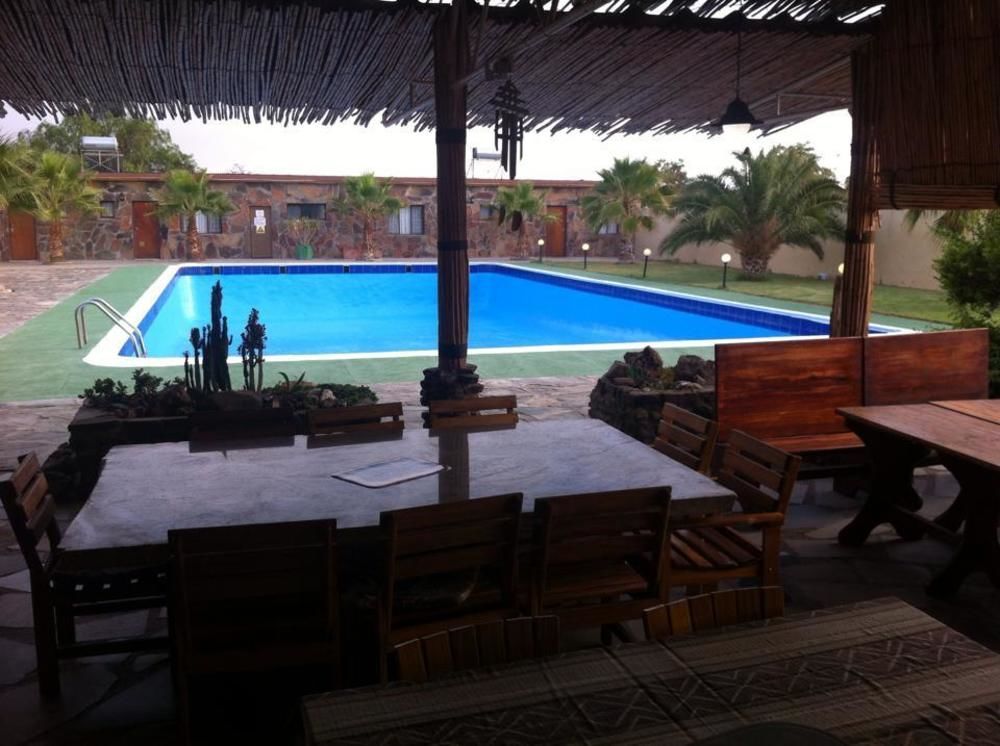 מלון Uis Brandberg Rest Camp מראה חיצוני תמונה