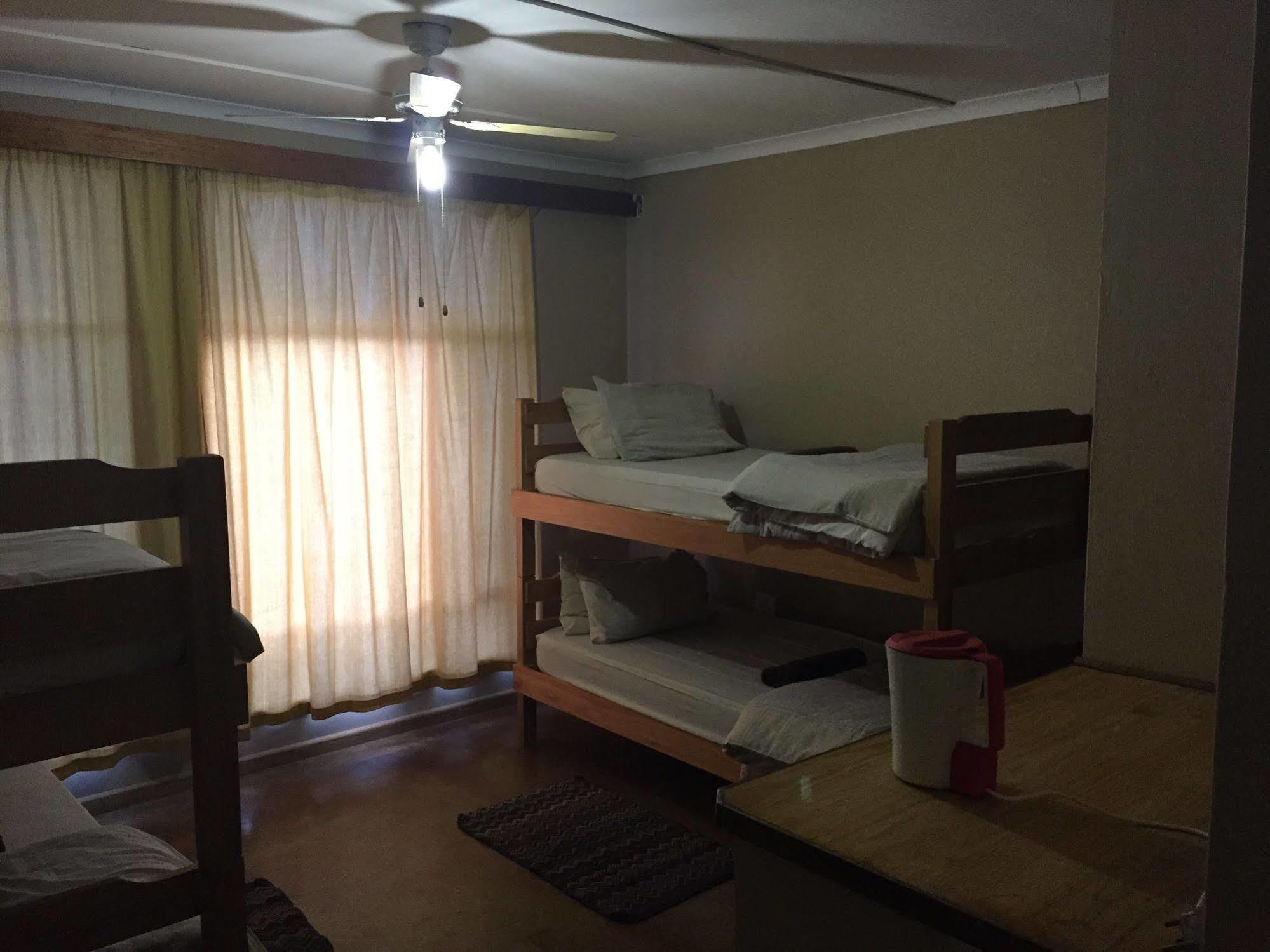 מלון Uis Brandberg Rest Camp מראה חיצוני תמונה